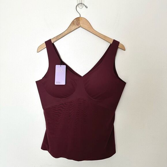 Honeylove Women’s LiftWear Wide Strap Tank in Color Fig - Picture 2 of 6